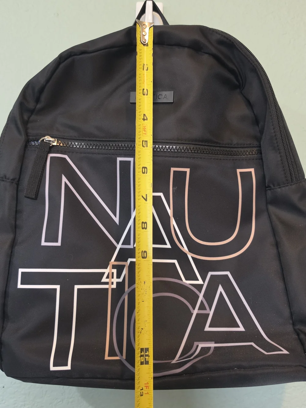 Nautica sleek black
